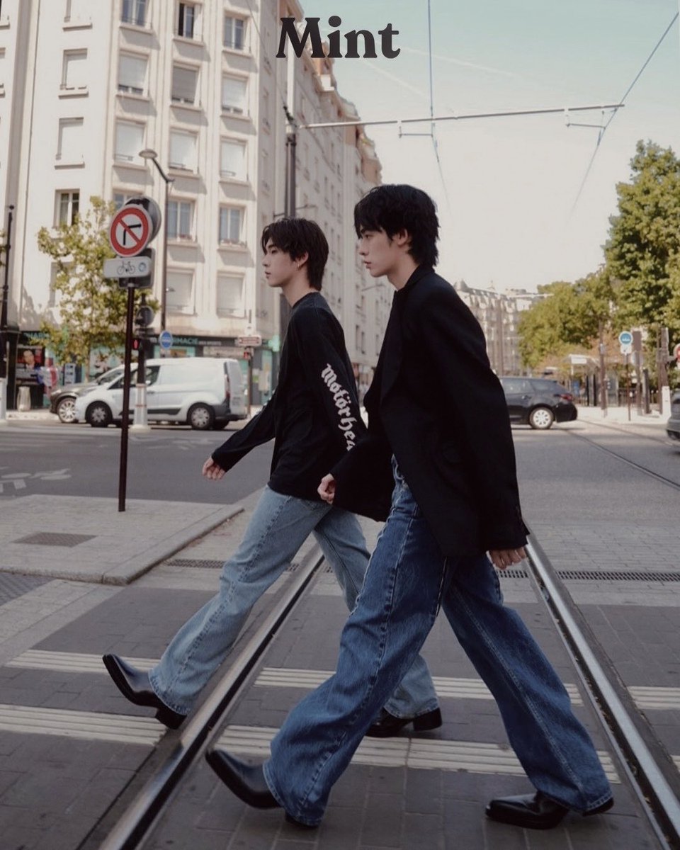 miminini5559's tweet photo. หล่อจริงๆนะ แบบหล่อโครตๆ พี่เครียด หล่อจนเครียดดด 

TTP X VETEMENTS SS27

#twnpich #porsuppakarn 
#VETEMENTSxTeeTeePor 
#VETEMENTS https://t.co/yP6KCnJHGL