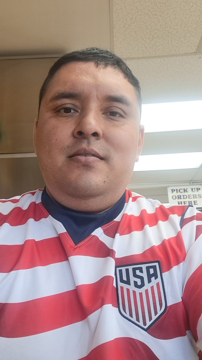 R3peatoc's tweet photo. Wearing my home pride ! https://t.co/ZPrnIkxm9p