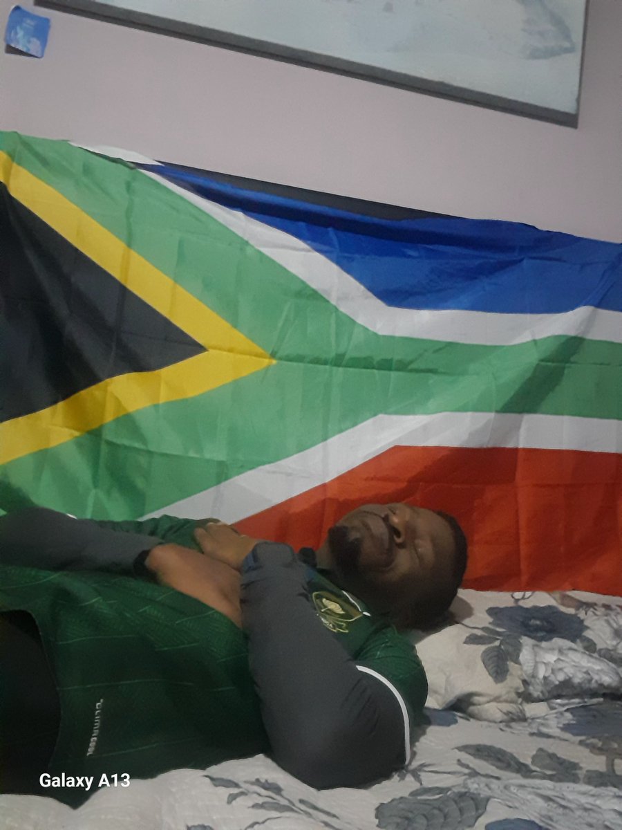 motsie_thomas's tweet photo. How I sleep since bafana bafana are qualified to round of 16 
@iDiskiTimes https://t.co/d2iXYDBkVp