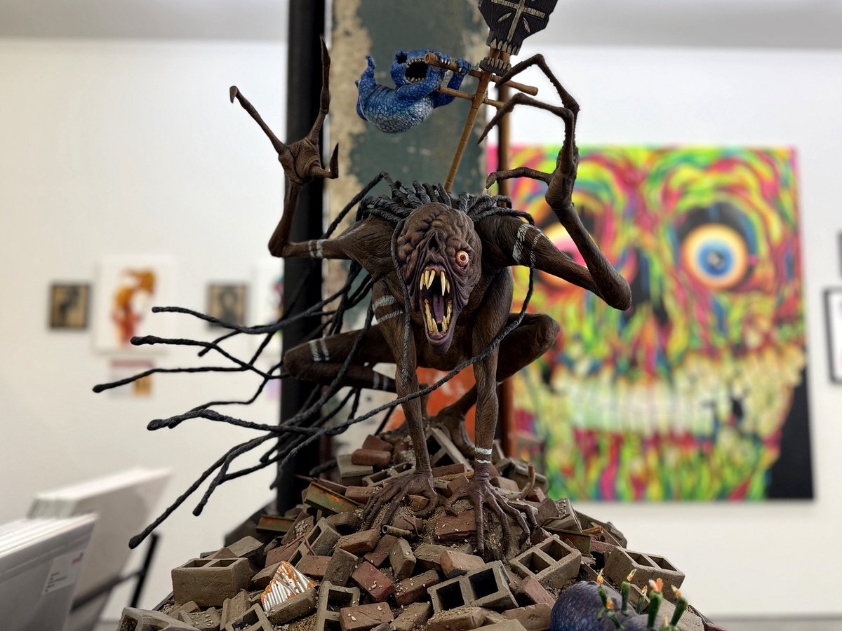 alexpardee's tweet photo. Only 2 DAYS LEFT to go see my new #Dreambleeder Art show in person! Would mean the world to me if you could check it out! HARMAN PROJECTS. 210 Rivington St. New York City! Friday and Saturday 11am-6pm. 🎉 https://t.co/PkWwzrLD6c