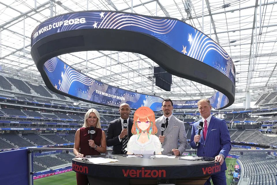 Moondog_94's tweet photo. Your announcers for today.

Someone get Kiara on the sideline for the field commentating. #kfp https://t.co/kxqpuudUww
