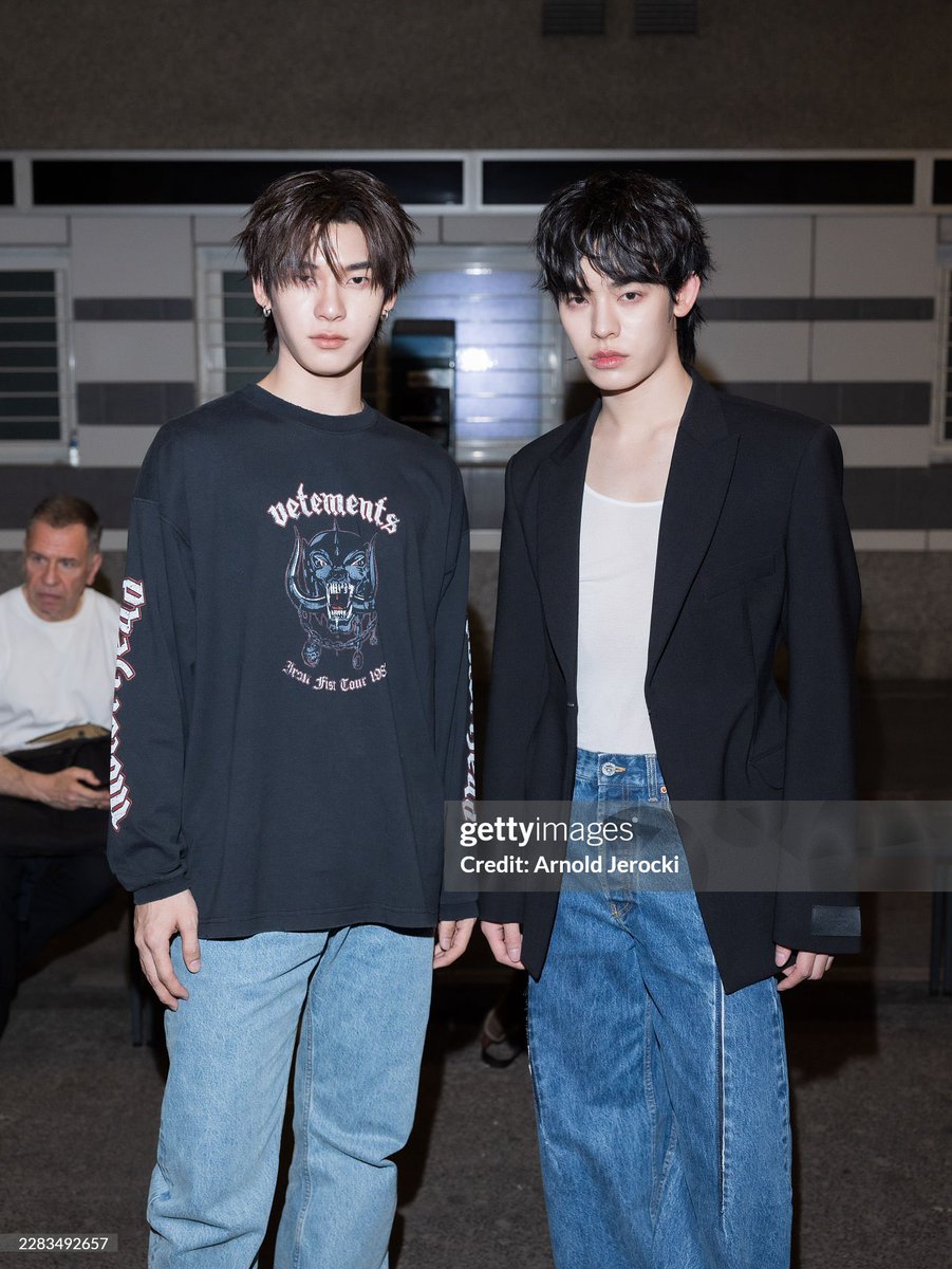itz2tee__'s tweet photo. ในที่สุดน้องก็ได้อยู่ใน gettyimages แล้วภูมิใจในตัวหนูที่สุด ตี๋ตี๋ป๋อเก่งมากกกกก วันนี้ก็มาถึงสักทีนะ✨🫳🏻

TTP X VETEMENTS SS27

#VETEMENTSxTeeTeePor
#twnpich #Porsuppakarn #teeteepor https://t.co/14QmxwsegN