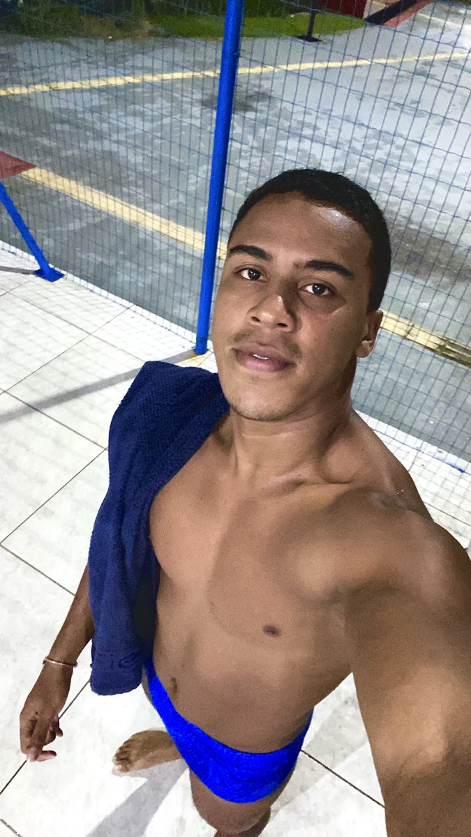 eguadonegao's tweet photo. Musculação e natação 🏋🏽‍♀️🎯✅ https://t.co/pfHEZJqutu