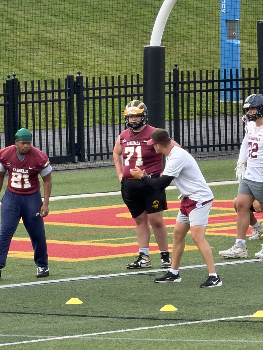 LucasFaas72's tweet photo. I had a great time last night at @SjfFootball prospect camp! Thanks so much for having me @CoachRabyJr @coach_foley1 @Coach_Segala. I learned a lot and really enjoyed working with all of the coaches. @GoMVB https://t.co/Mk85DJjZST