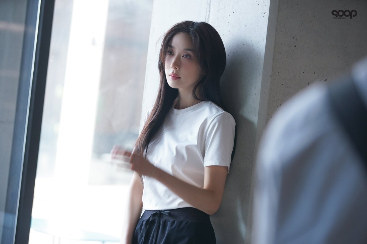ewca_1029's tweet photo. // 냉미녀 🫰🏻🫰🏻 https://t.co/JHwK0wr52x