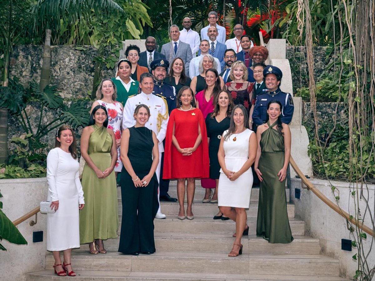 CanEmbDR's tweet photo. We celebrated #CanadaDay 🍁in the Dominican Republic with immense pride and gratitude—for the values we represent as Canada in the world, and for the remarkable progress we have achieved together in building a dynamic, growing, and enduring partnership. 🇨🇦🇩🇴 https://t.co/irPjtFmXBg