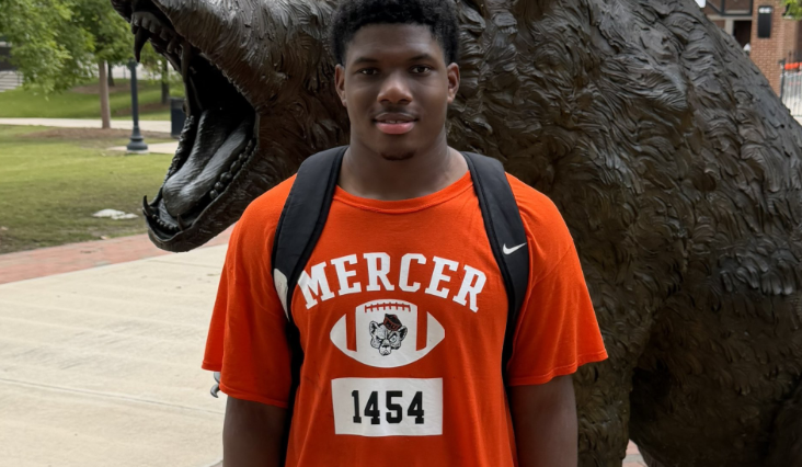sixstarfootball's tweet photo. EVENT COVERAGE | Several rising Defensive Linemen impressed at Mercer Prospect Camp

☆ Six Star Football takes a look at several prospects that impressed 💯
📖 Full recap + scouting reports now live!
 
STORY ▶️ https://t.co/QKjmIg7NC2 

@FadhlAmadou @Willbromjt @AydenCox27 @JoshCrawford08 @VladanDjokovic​ @DorsettCaleb @DukeD0w @ekechukwu_52479 @Calebfields28​ @Carmello_Finney @ChristianH_50 @TyJolly9​ @ryanmoran_211​ @BrandonPos36858​ @marcus_rogers6 @XavierSanchez52 @d1_khaileb @cole_sharpless @Kjsutton9​ @PaxtonUssery @ChrishaunWebb @Carisaxks