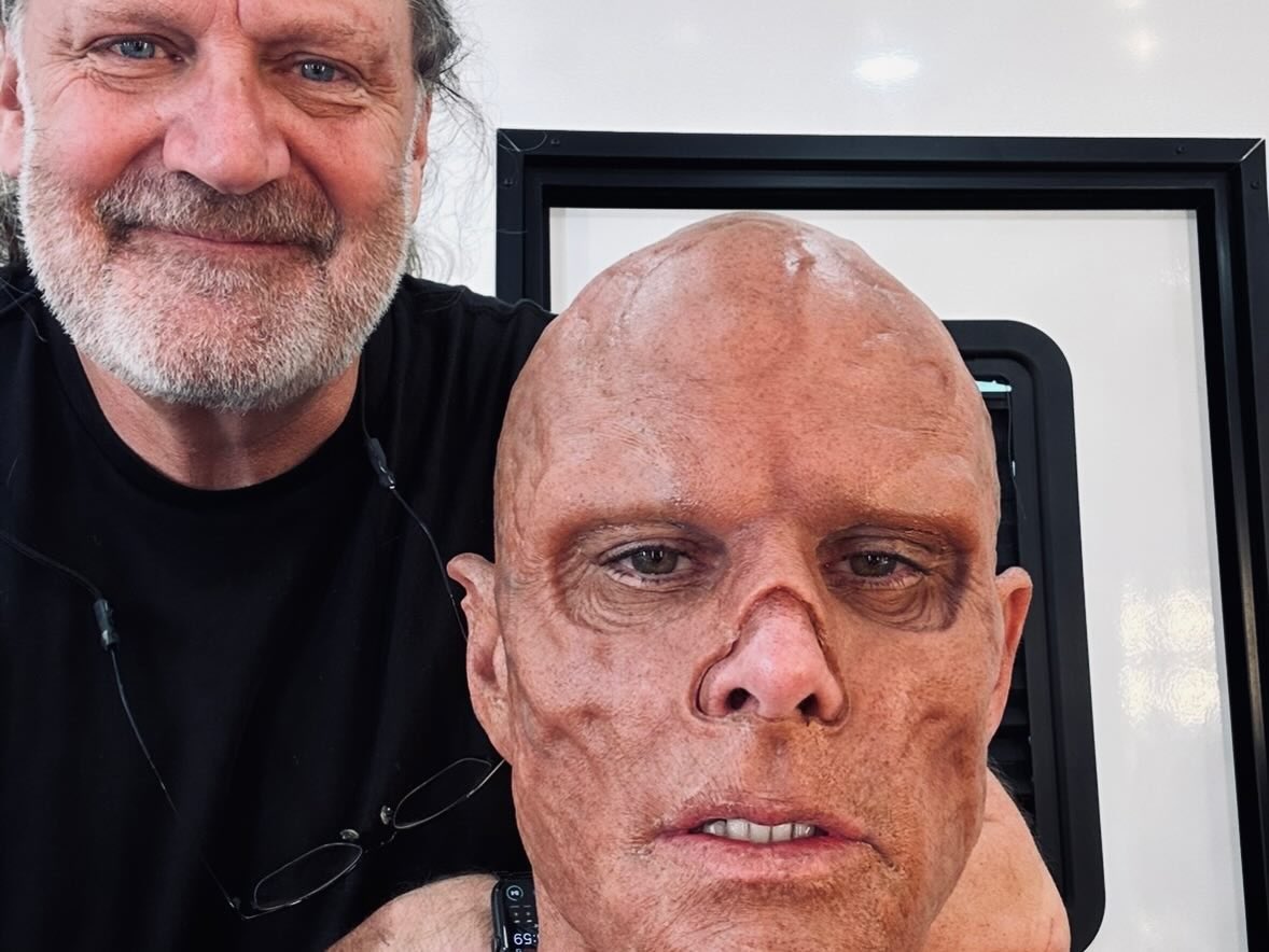 vcndrell's tweet photo. We’re potentially days away from a new Ghoul makeup chair selfie 🙏 https://t.co/v4EQe0jfNC