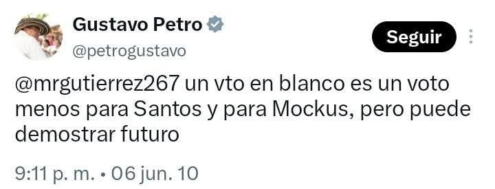 alvarogonzalezu's tweet photo. Es que el voto en blanco de Petro es más blanquito que el de los demás mortales. https://t.co/Zapt9muA7j