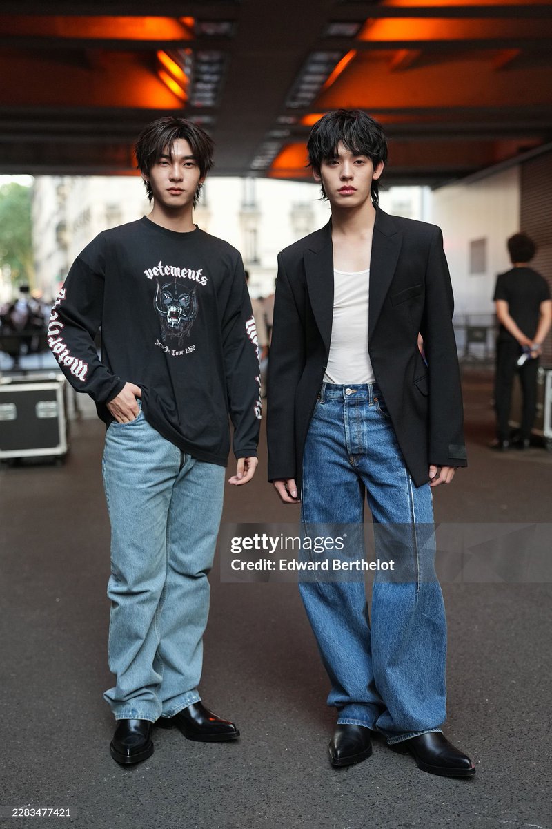 2TEE2TREND's tweet photo. ตี๋ตี๋ป๋อกับกล้อง Getty 🥹😭😭😭

 TTP X VETEMENTS SS27  
#twnpich  @twnpich 
#VETEMENTSxTeeTeePor  
#VETEMENTS https://t.co/6iC6L9aSTt