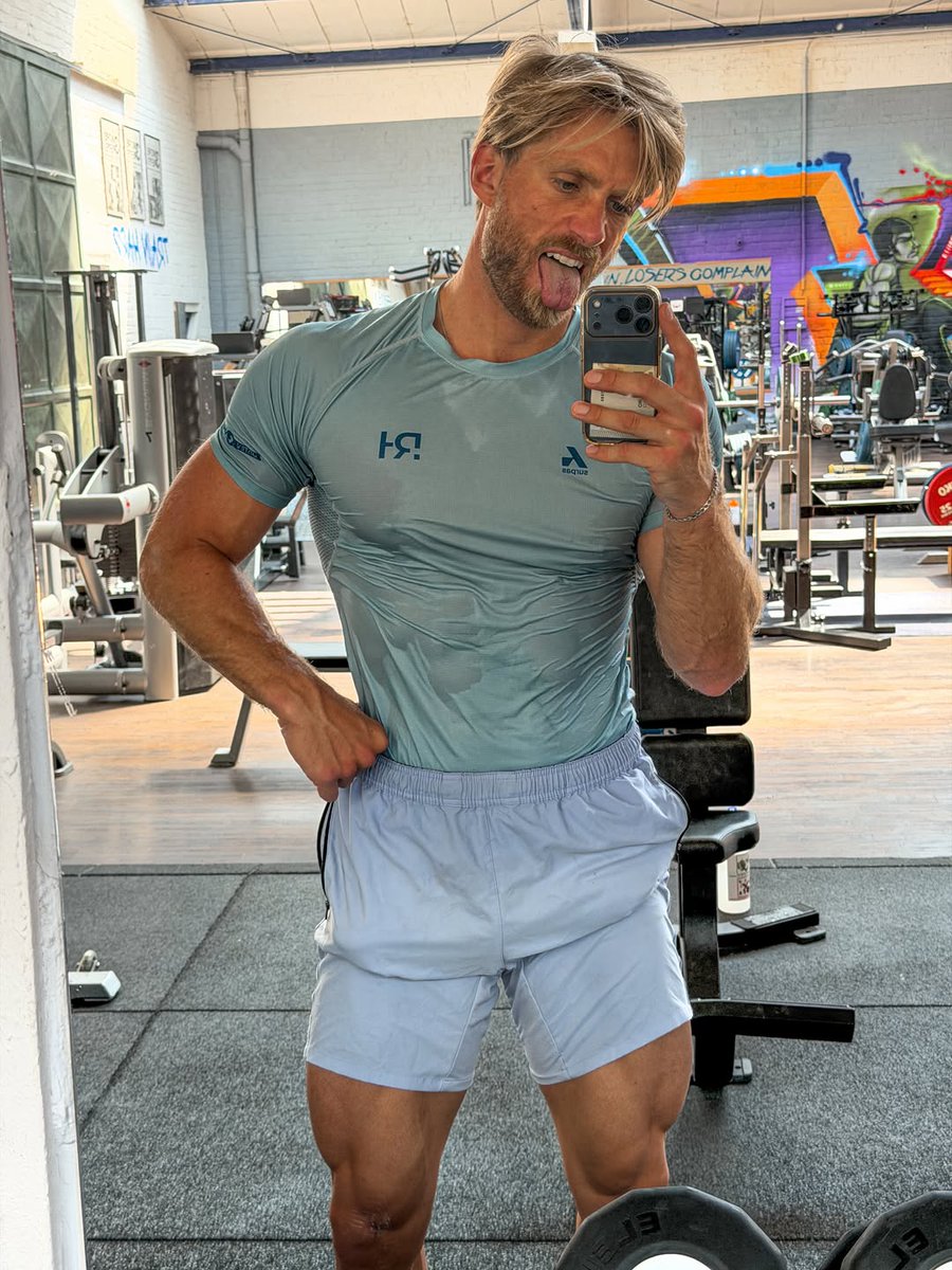 m3nlover's tweet photo. #itssebastianpaul #beatseb #blond #Greman #hunk #muscularman https://t.co/HPrxVQjRyq
