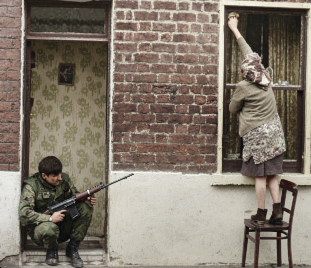 ireland_society's tweet photo. Belfast. c1970s.  (AP)
 https://t.co/b4L8ML0Aaf https://t.co/DFY8GUsZ48
