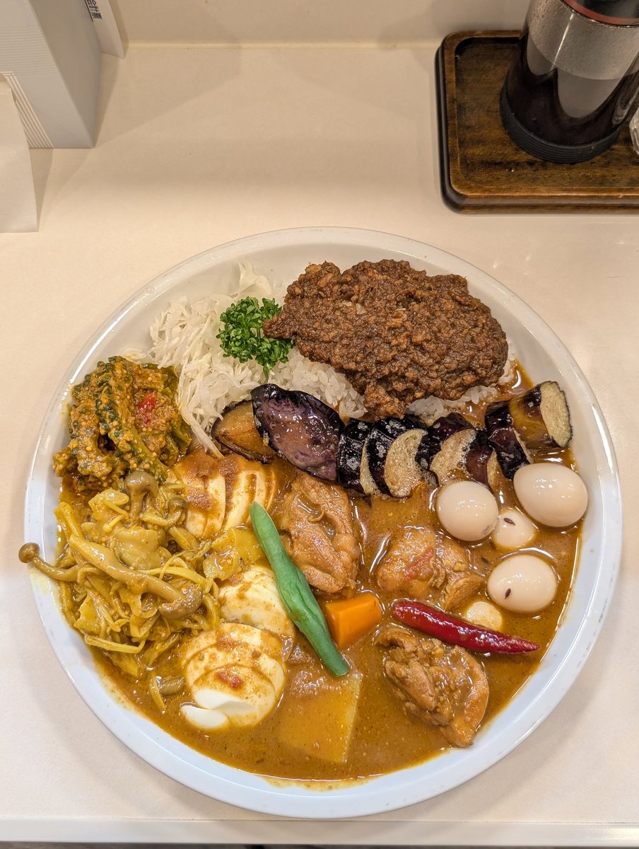princedate's tweet photo. ☆だしと麺 遊泳
　・ここにしかない、だしと麺
☆吉田カレー
　・ここにしかない、カレー
☆リッチなカレーの店 アサノ
　・ここにしかないない、アサノ

次はアサノで吉田アチャール炒飯の集いやります！（オムレツ付き） https://t.co/8n6xNITEiT