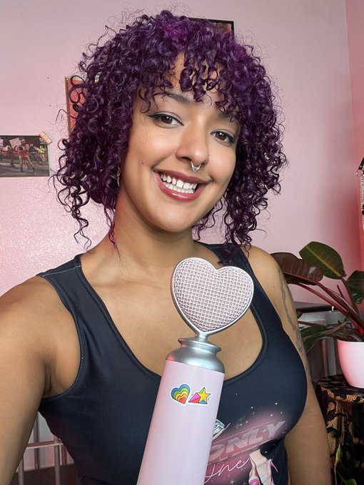 Daisy Ducati - We're live on the @YASWorkOrg substack ready to discuss the latest season of Euphoria! https://t.co/RidJjo2KBx