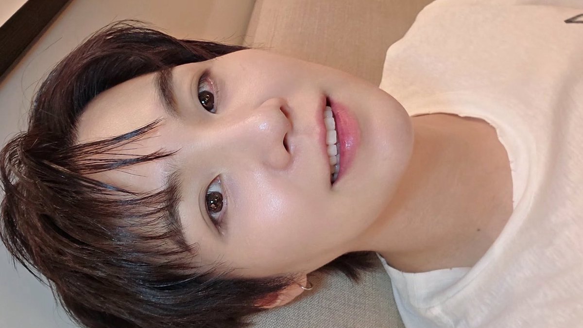mnisnooze's tweet photo. I REALLY REALLY REALLY LOVE HIM https://t.co/w0MTIZXx7W