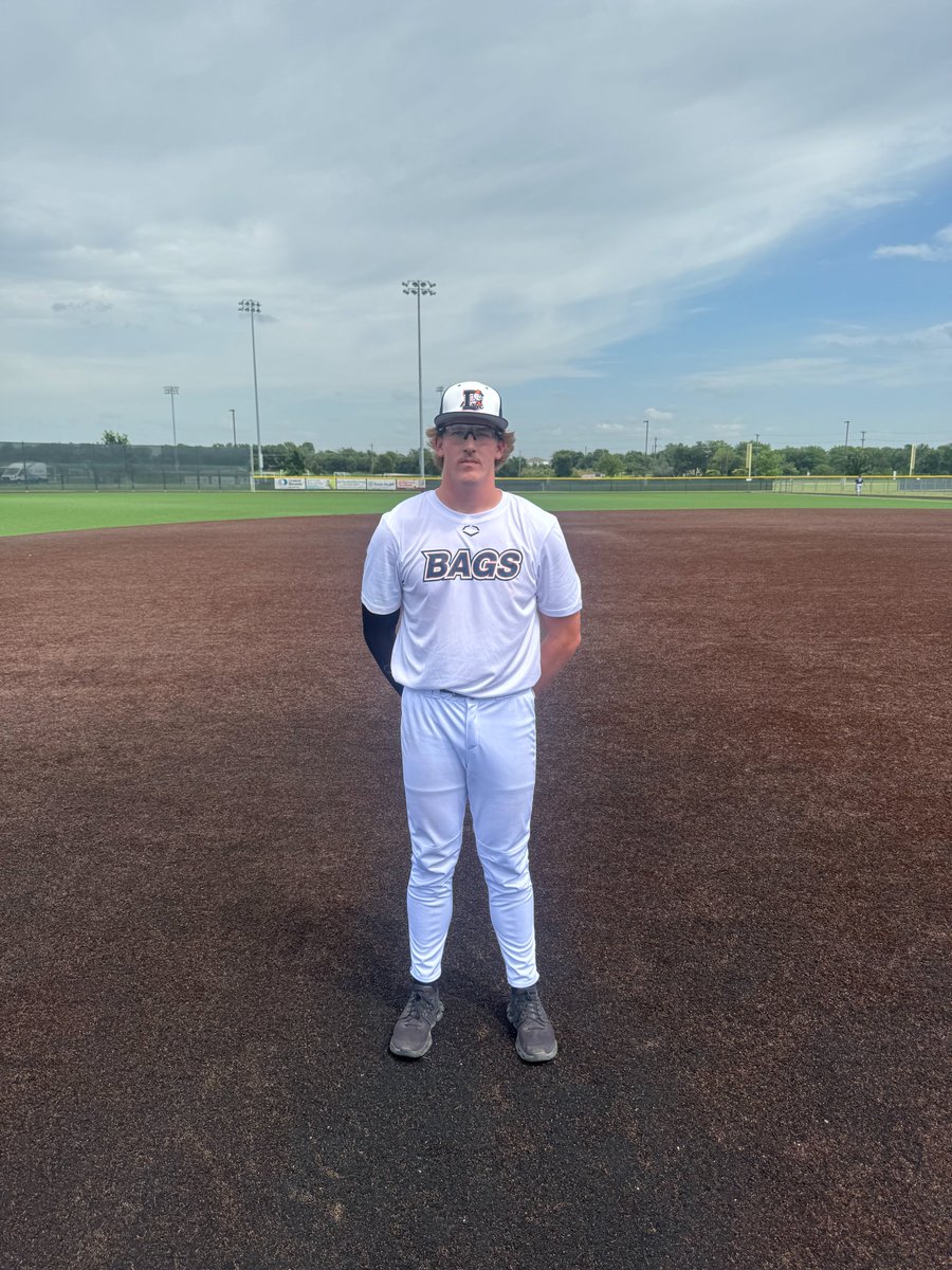 FiveToolTexas's tweet photo. .@conniemackwsbb Qualifier F: @NTXBC_DIRTBAGS 2026 Moreland 5, Texas Marlins 18U 4
PoG: @TyFreeman2026 5.2 IP, 12K, 4H, 2 ER, BB https://t.co/3de8ICaJgG