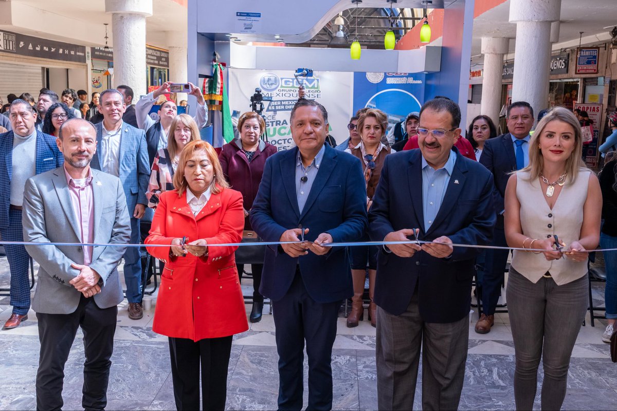 rimoba's tweet photo. La educación abre oportunidades y transforma vidas. 📚

Hoy inauguramos la Feria Educativa #COPARMEX2026, donde las y los jóvenes podrán acceder a becas, descuentos, orientación vocacional y conocer la oferta de 22 instituciones educativas. https://t.co/p5RpwuYprA