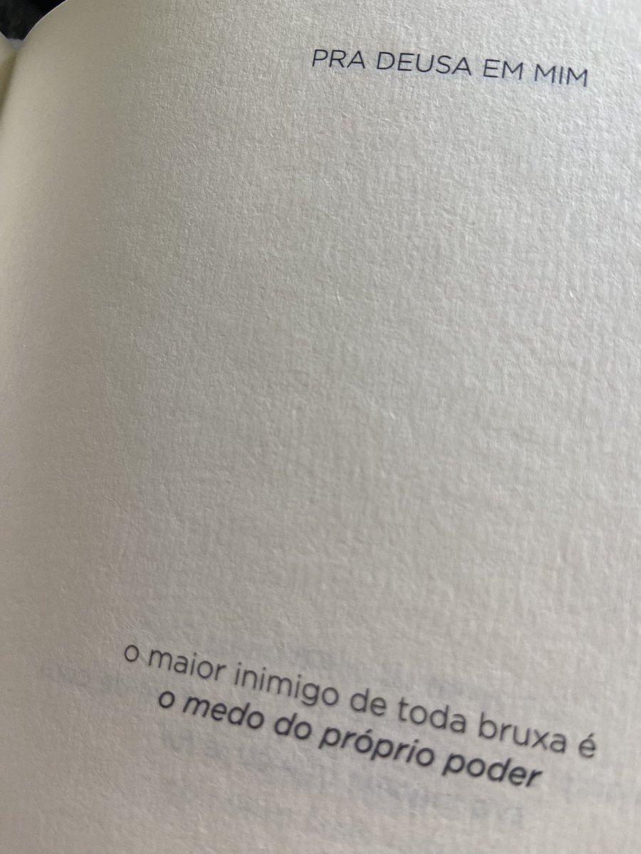 guibernardoh's tweet photo. Seja deusa ou bruxa... repost https://t.co/nGTbO9hdIx