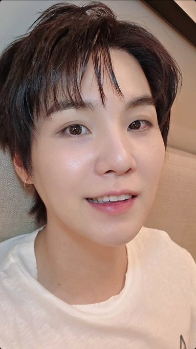 BTS_Up21's tweet photo. [INFO 📑] (@BTS_twt)

#SUGA EN IG || 26.06.2026
#YOONGI 🐱 compartió una foto📸 a través de stories en su cuenta oficial

#BTS #방탄소년단 #BTSARMY https://t.co/KuuUqIjOtT