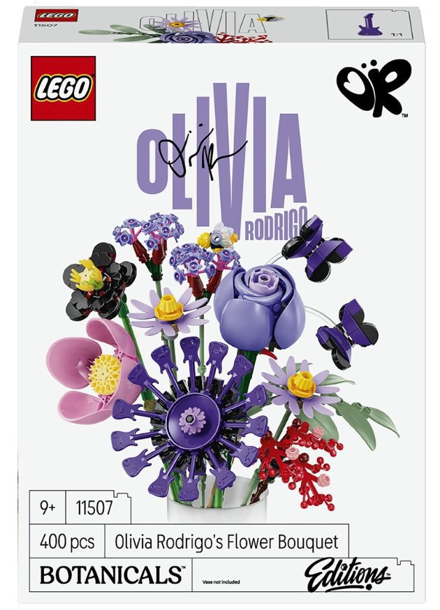 OliviaRMexico's tweet photo. Los sets de LEGO de Olivia Rodrigo se lanzarán el 1 de agosto! (Precio en dolares) 💗
$40 por el ramo de flores
$35 por el disco
$50 por la luna del concierto
$80 por el almacenamiento secreto
$130 por la guitarra! https://t.co/ajfrsGjQEl