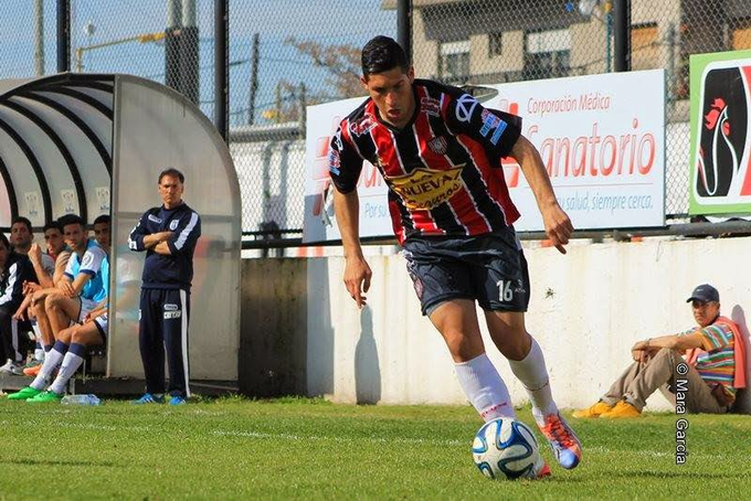 ColoAlvarez_'s tweet photo. 🚨 AHORA | CRISTIAN GUANCA SERÁ NUEVO JUGADOR DE CHACARITA

🇾🇪 Hay acuerdo para el regreso del Chino al Funebrero tras 11 temporadas. 

📊Llega libre tras un paso por Al Ula, de la Segunda de Arabia Saudita, donde sumó 32 G+A en 35 PJ. 

🔜 La semana que viene se suma al plantel. https://t.co/ZUWT9VNyGo
