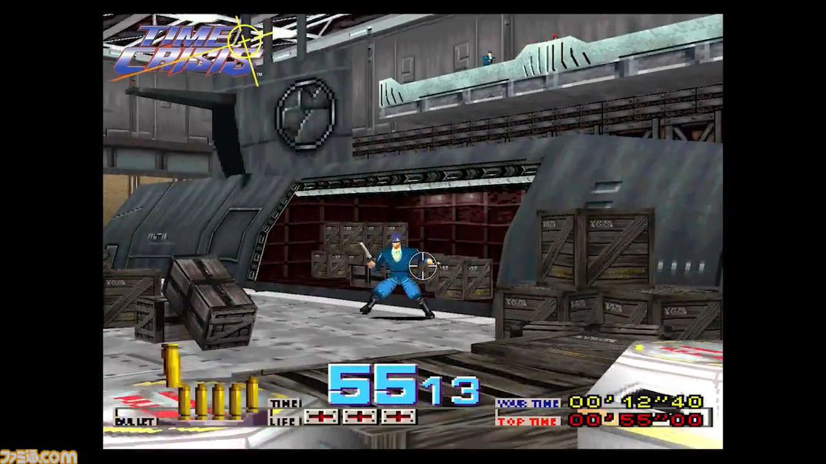 famitsu's tweet photo. 【今日は何の日？】
1997年6月27日プレイステーション版『タイムクライシス』が発売。今年で29周年
https://t.co/2Jtv15EkGX

撃って、隠れて、リロードするアクション映画さながらの銃撃戦。超高精度な光線銃“ガンコン”も同梱。
※画面写真はPSクラシックスカタログ版のものです。 https://t.co/Y9y7rildWr