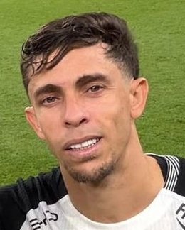 Snaihtniroccccc's tweet photo. Goleiro muslera. https://t.co/7zIeFFwC6G