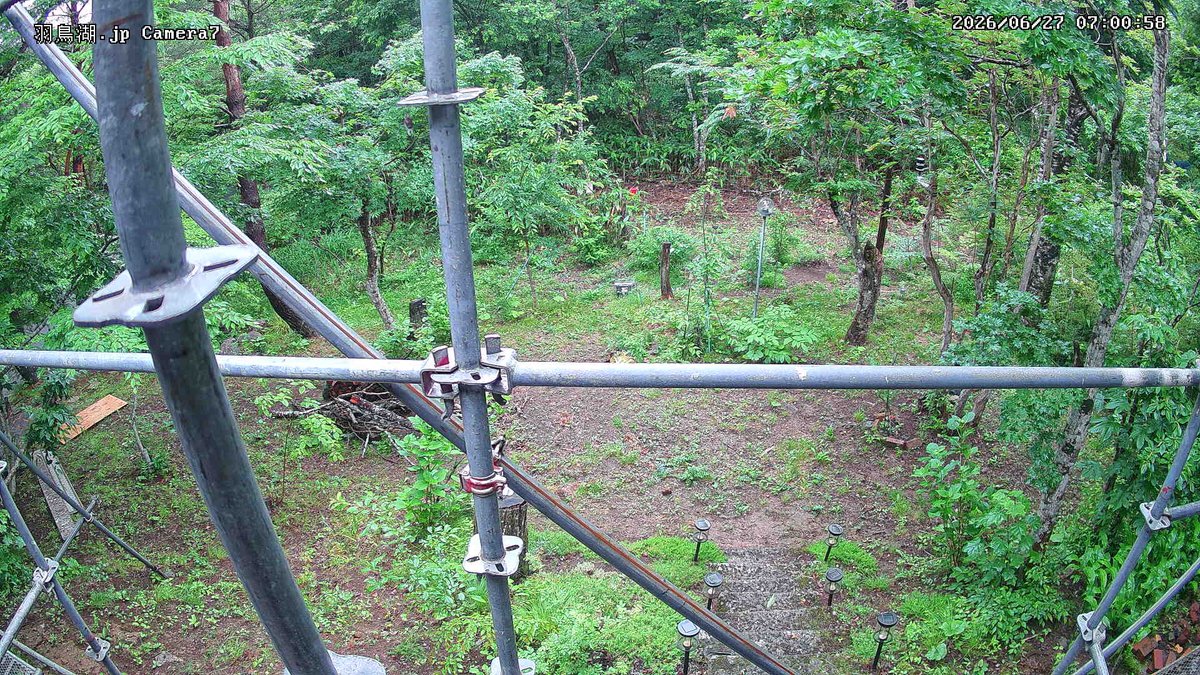 HatorikoBot's tweet photo. 🌞おはようございます🌞 06月27日 07時03分です!
写真は福島県・天栄村・羽鳥湖・平和郷の現在の様子です。
🌡️ 気温 16.2℃
☔ 日雨量:今日 4.2mm|昨日 10.3mm
🔎 詳しくは プロフィールのリンク から
#天栄村 #空ネット #netatmo https://t.co/R7xSNpp6ha