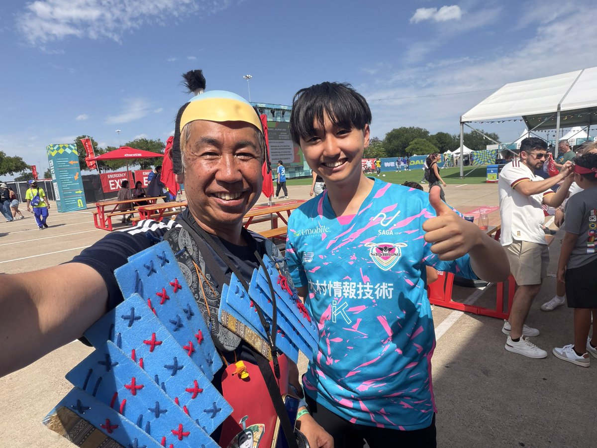 tsunsan's tweet photo. #日本のゲーフラ文化は世界に通じる に次ぐ新企画！#Jユニ着て世界へ行こう 第一回はダラスのファンフェスで撮らせて頂きました。2026.6.26
G大阪、札幌、鳥栖、宮崎のみなさんありがとうございます https://t.co/N4ggyHyckc