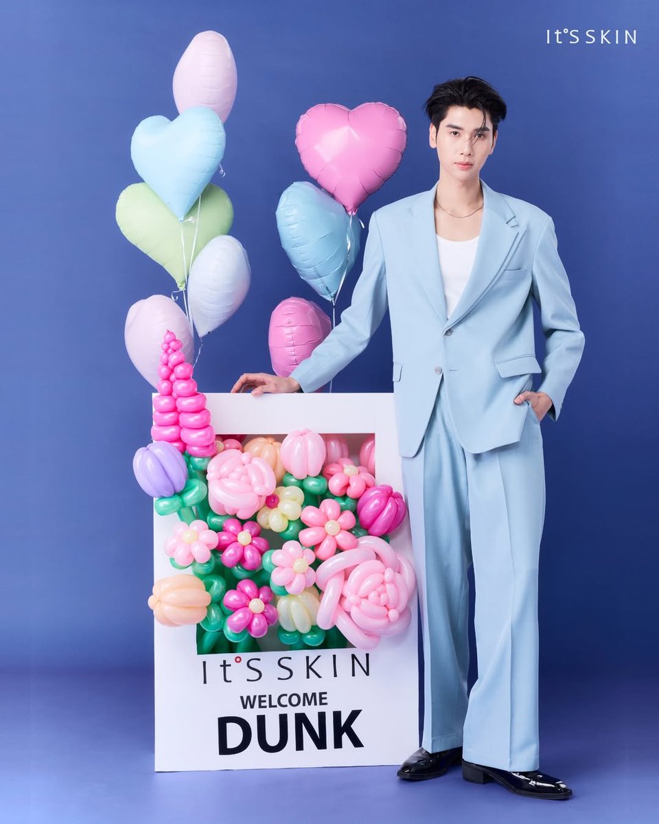 WPMMDD's tweet photo. 4 ปี ค่อยๆเติบโตแบบมั่นคง ทุกอย่างล้วนมาจากความพยายามและความตั้งใจของน้องดังเสมอ @dunknatachai #dunknatachai
1.Presenter Itsskin (2ปีติดต่อกัน)
2.Oppo Finder
https://t.co/1InIcq0nsM Uranus Clinic
4.Giorgio Armani Thailand Fragrance Ambassador 
น้องดังตั้งใจและมุ่งมั่นพัฒนาตัวเองอยู่ตลอด เชื่อว่าโอกาสดีๆต้องเข้ามาอีกแน่นอน แบบที่น้องดังบอก เราจะเติบโตไปด้วยกัน