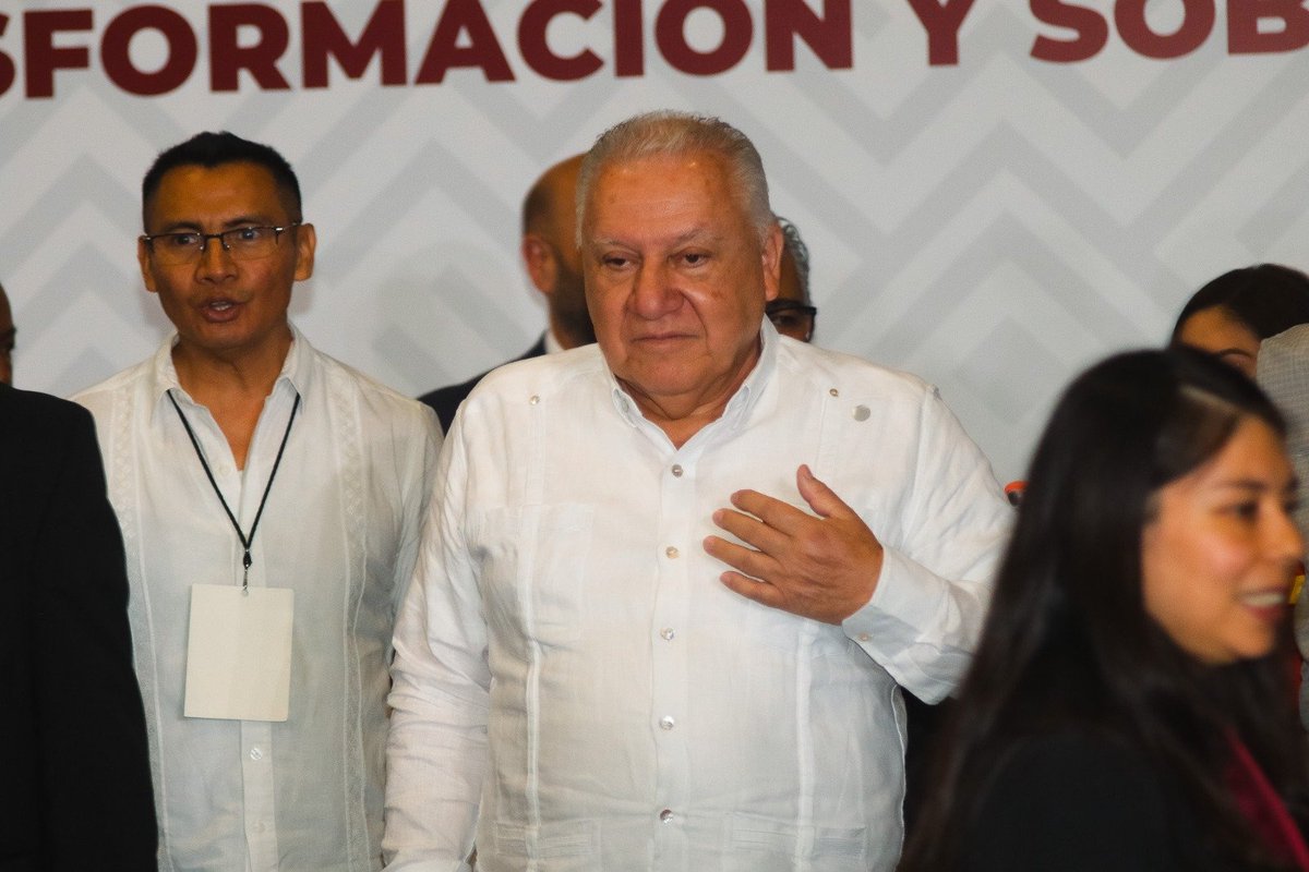 QuintopoderW's tweet photo. Rafael Marín agradeció el respaldo de simpatizantes y aseguró que buscará dialogar con la ciudadanía en todo Quintana Roo. #RafaelMarín #QuintanaRoo #Morena https://t.co/wQKHttzKlw