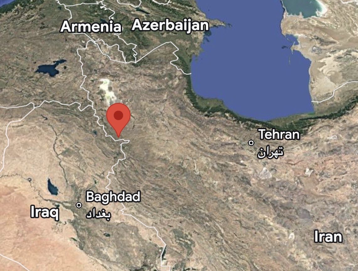 FoxNewsSh's tweet photo. 🚨BREAKING: Armed ground battles have broken out between Iranian IRGC forces and Kurdish forces near Baneh City, Iran.

It’s unclear how many combatants are involved — but we are monitoring.
Via @ItsTheEnforcer https://t.co/n2izVygMZT