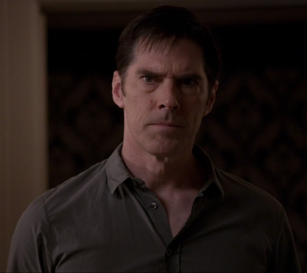 dontemilyyyyme's tweet photo. HOTCH &amp; ONE BUTTON UNDONE 😩 https://t.co/dSQ9vy8SQy