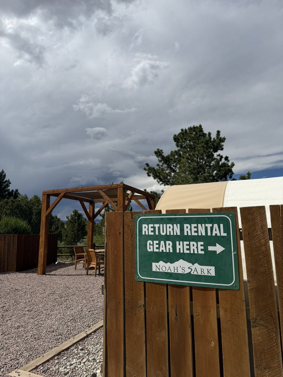 SFSFieldStudy's tweet photo. Students had a great time white water rafting! That’ll wrap up our time in Colorado, and we’ll be starting our journey home! We aim to be at Roncalli sometime after 4pm. An official time/any changes will be posted here! https://t.co/DxRdsHcYdb