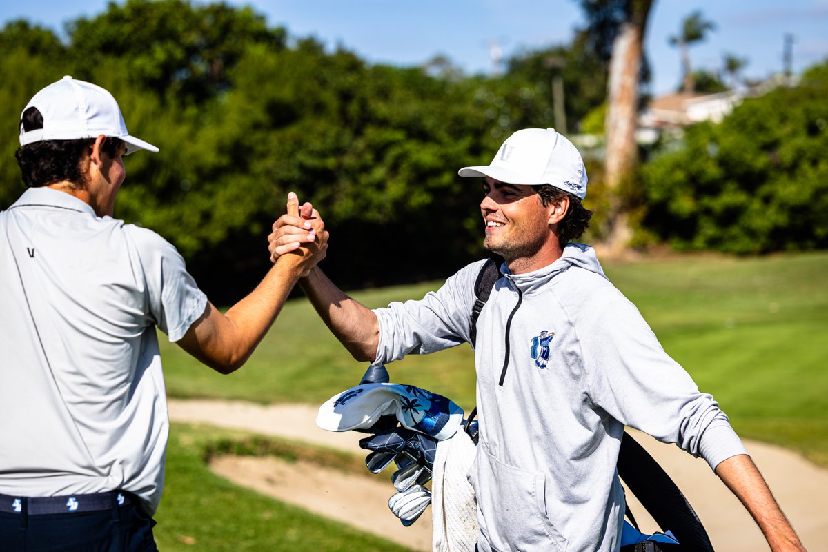 USDGolf's tweet photo. On this #FlashBackFriday, we’re reminiscing on our big win at this year’s R.E.L. Invitational, which took place at our home course, San Diego Country Club! 🏆🏈

#GoToreros https://t.co/84ENIyWfLN