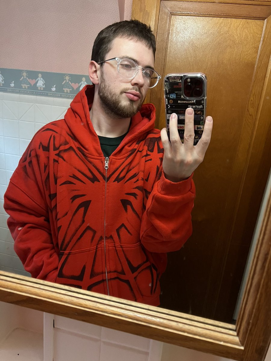 jslane11's tweet photo. 😮‍💨🔥 

This turned out so good. I didn’t realized the back spider was embroidered!  You killed it!

@SoulKingLives https://t.co/Ftsv8WWiHw