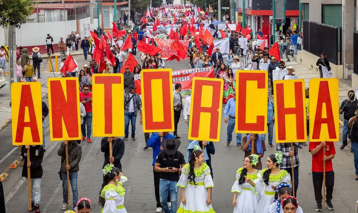 mirabi862's tweet photo. La política de puertas cerradas demuestra el carácter de clase del gobierno: lejos del pueblo, cercano a los intereses dominantes. #GobEdomexNoAtiende @edomex @horacioduarteo @delfinagomeza https://t.co/noU4T08Fek