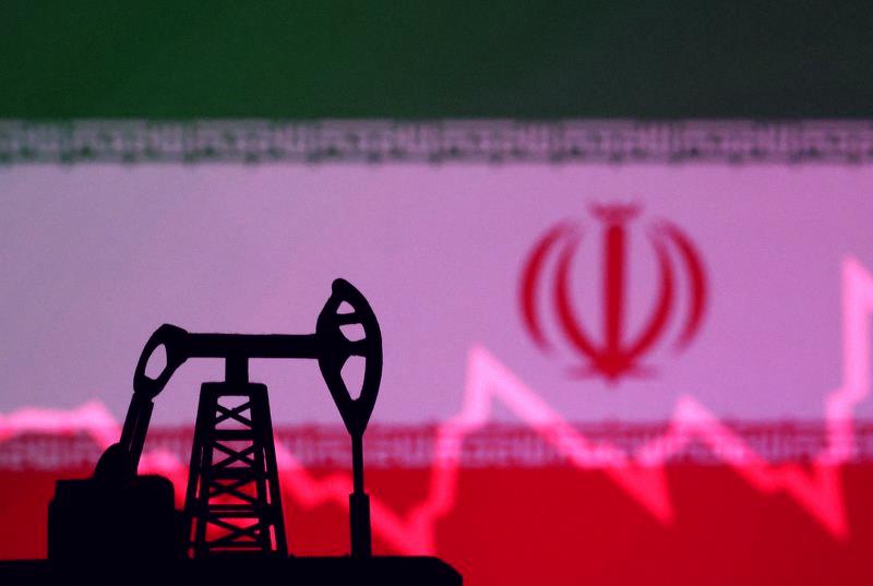 yihsin_22's tweet photo. The US just hit Iran back after they struck a commercial ship. Payback time. https://t.co/lLWDRAz6nP