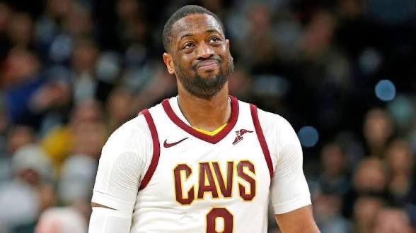 HoodiiBron's tweet photo. Dwyane Wade as a father https://t.co/PtCVb4cclY