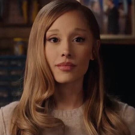 poponze's tweet photo. Paramount Brasil mudou título do novo “Entrando Numa Fria” para “Entrando Numa GRANDE Fria” por causa de Ariana Grande. https://t.co/WrPnB91vZ9