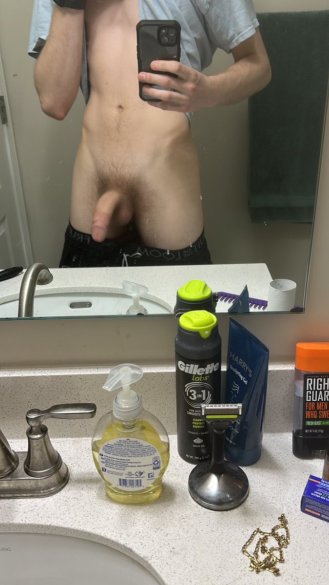 hornytoker420's tweet photo. Good afternoon yall! Sorry for not many post, I was streaming! But my bwc still needs help, anyone willing?

#nsfw #bwc #nsfwtwt #horny https://t.co/ZNO75lcdIU
