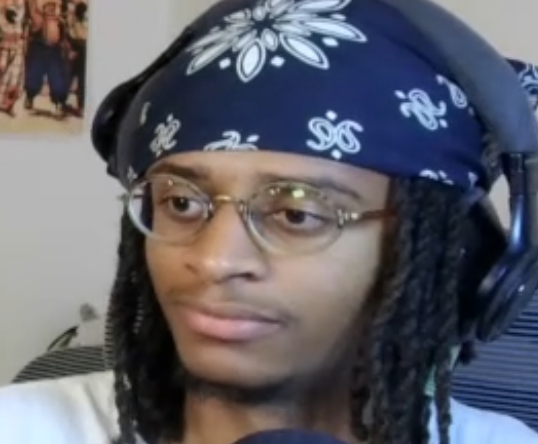 FluffytheChat's tweet photo. @Don__Max__ Alors que toi avec ta tête de gooner qui cache une chaussette dans son lit, t'es super 🤣 https://t.co/d0J2e9CoPZ