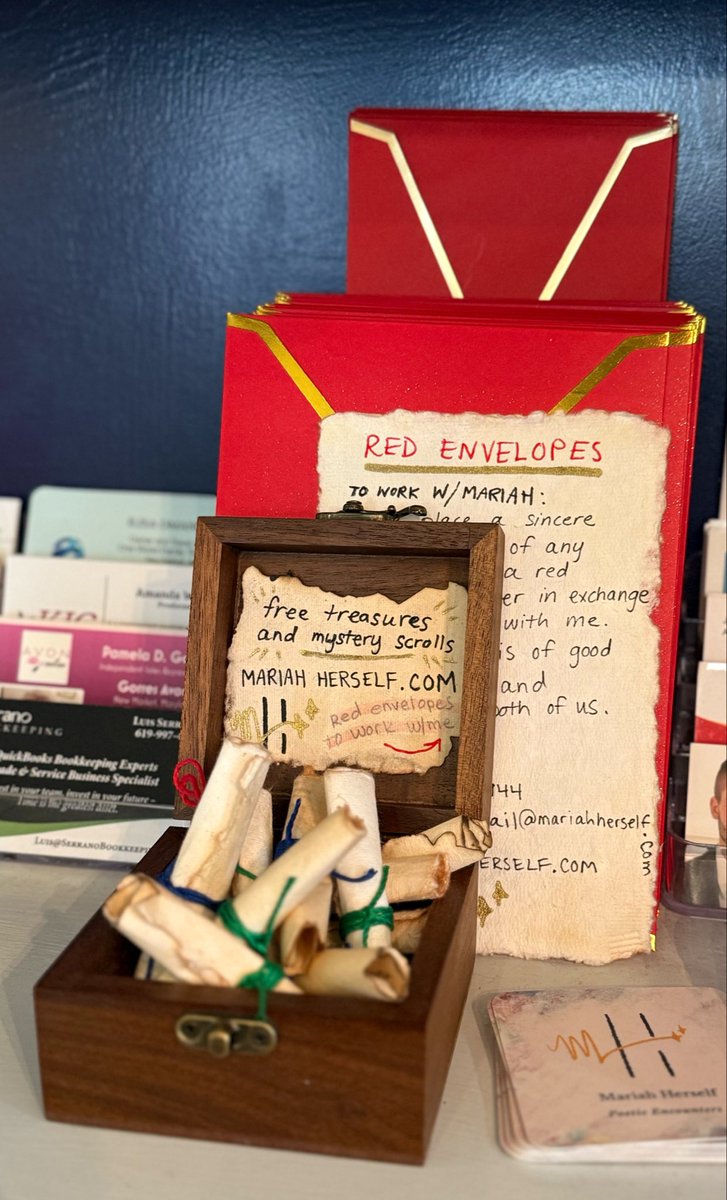 mariah_herself's tweet photo. Now offering Poetic Encounters through red envelope offerings ☺️ treasure box and envelopes found at 5 West Cafe ☕️

https://t.co/ACmwd80HLv https://t.co/nU8FJr7xvA