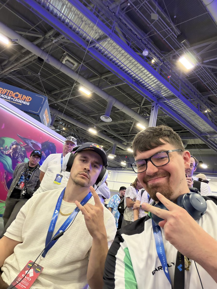 Ravenking_SSB tweet picture