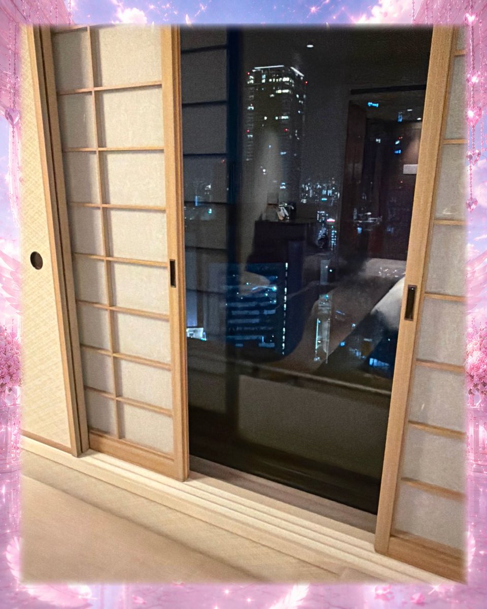 sebire_SJ's tweet photo. IVE 聖地巡礼 【レイ】📍
8-8-A

#IVE聖地巡礼 #聖地巡礼 #IVE #アイヴ #아이브 #REI #IVEREI #レイ #레이 #直井怜 https://t.co/n9jgsUXt6w