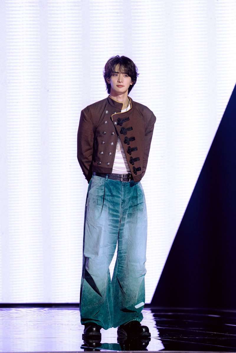 91WSSTT's tweet photo. 근데 나같아도 70km 자전거로 붓기 빼기의 결과물이 이 얼굴이라면 . . .
열심히 붓기 뺌 https://t.co/DoUPIEfwNC
