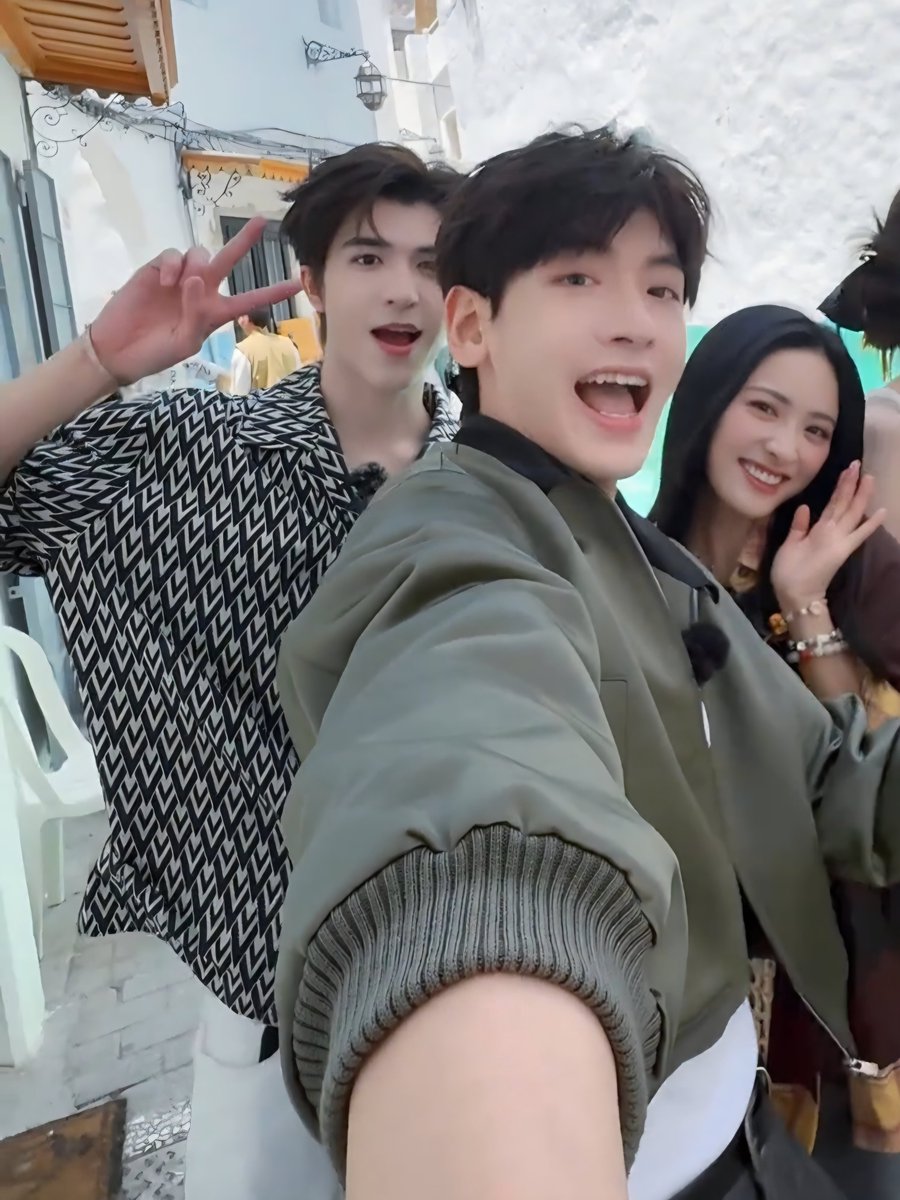 ShenYue_TH tweet picture