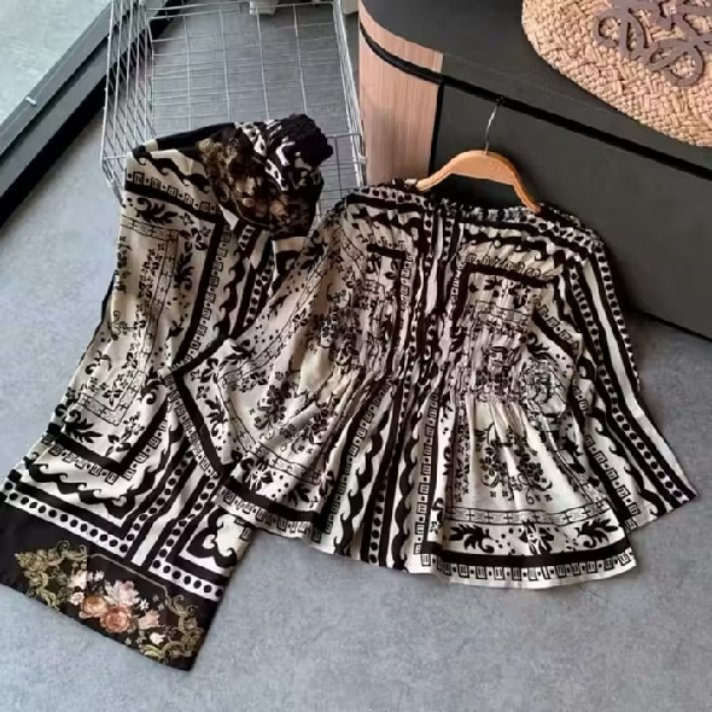 xctariy's tweet photo. Gak sanggup liatnya, motif one set rayon ini se-lucu itu! 😭✨
Bahan rayon super adem dan ngak gampang sobek 👍
Udah terjual ribuan pcs dari tahun ke tahun https://t.co/VZv7q0MmtC
