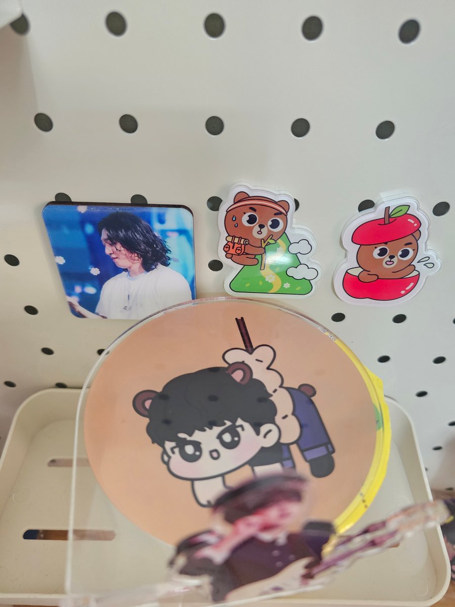 maday_heeya's tweet photo. ‼️박성진 솔로 데뷔 600일 기념 이벤트‼️

🐻성진이의 솔로 데뷔 600일을 맞아서 rt이벤트 진행합니다
🐻누들스토퍼 1명 추첨
🐻rt만 해주시면 참여가능
🐻반택비도제가 부담합니다.
🐻당발은 일요일 오후 성진시에 할께요

이벤트물품은 사진참고부탁드립니다.

#데이식스 #박성진 #마이데이 #DAY6 https://t.co/3eTXLSaskq
