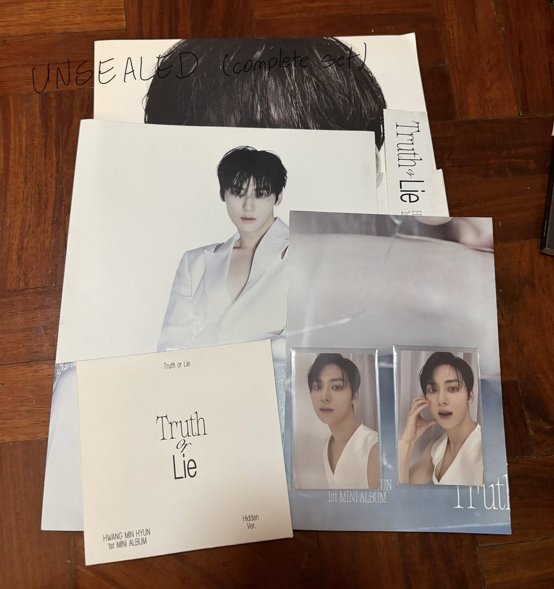 _iac1_'s tweet photo. WTS LFB PH 
HWANG MIN HYUN 1st Mini Album - Truth or Lie

 UNSEALED (mostly complete set) 

-Hidden Ver 
PHP 250
-Broken Ver 
PHP 250

>>Get both for PHP 470

Feel free to chat for clarifications and questions. Prices are still negotiable. https://t.co/4ikUw8il2D